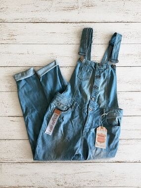NWT Wax Jean Denim Overalls Rolled Cuff Light Wash Size Large